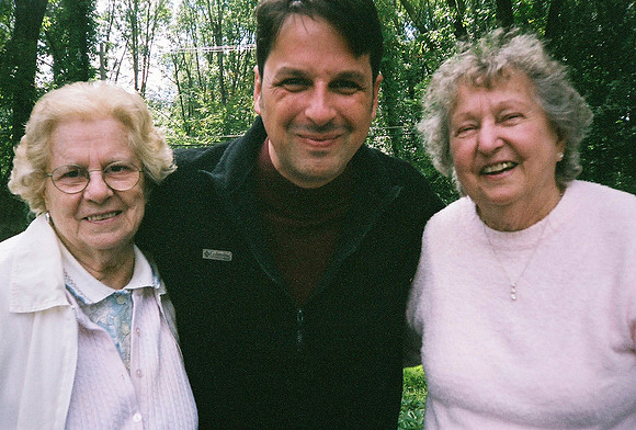 Aunt Winnie, Cousin David's son David, and Aunt Evie.
