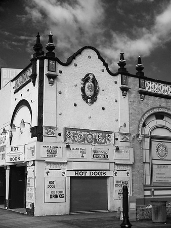 Boardwalk Hot Dogs