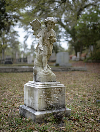 Oakdale Cemetery